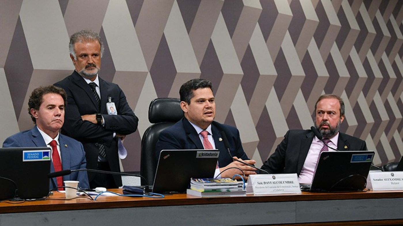 Aprovada PEC da Transição que amplia teto de gastos veja o próximo passo